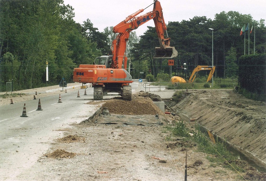 LAVORI DI MANUTENZIONE STRAORDINARIA DELLA VIABILITA’ DI VIA CASABIANCA