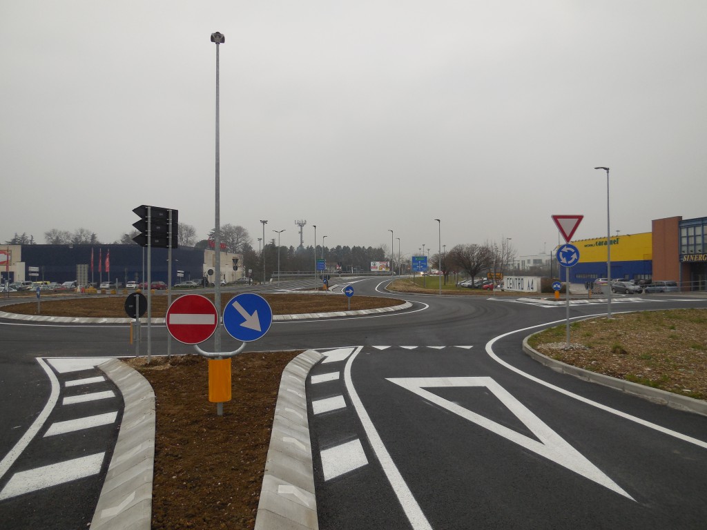 COSTRUZIONE DI UN NUOVO ACCESSO CON ROTATORIA SULLA SP 126 AL KM 4+285 E SULLA SP 65 AL KM 4+230 A BAGNARIA ARSA