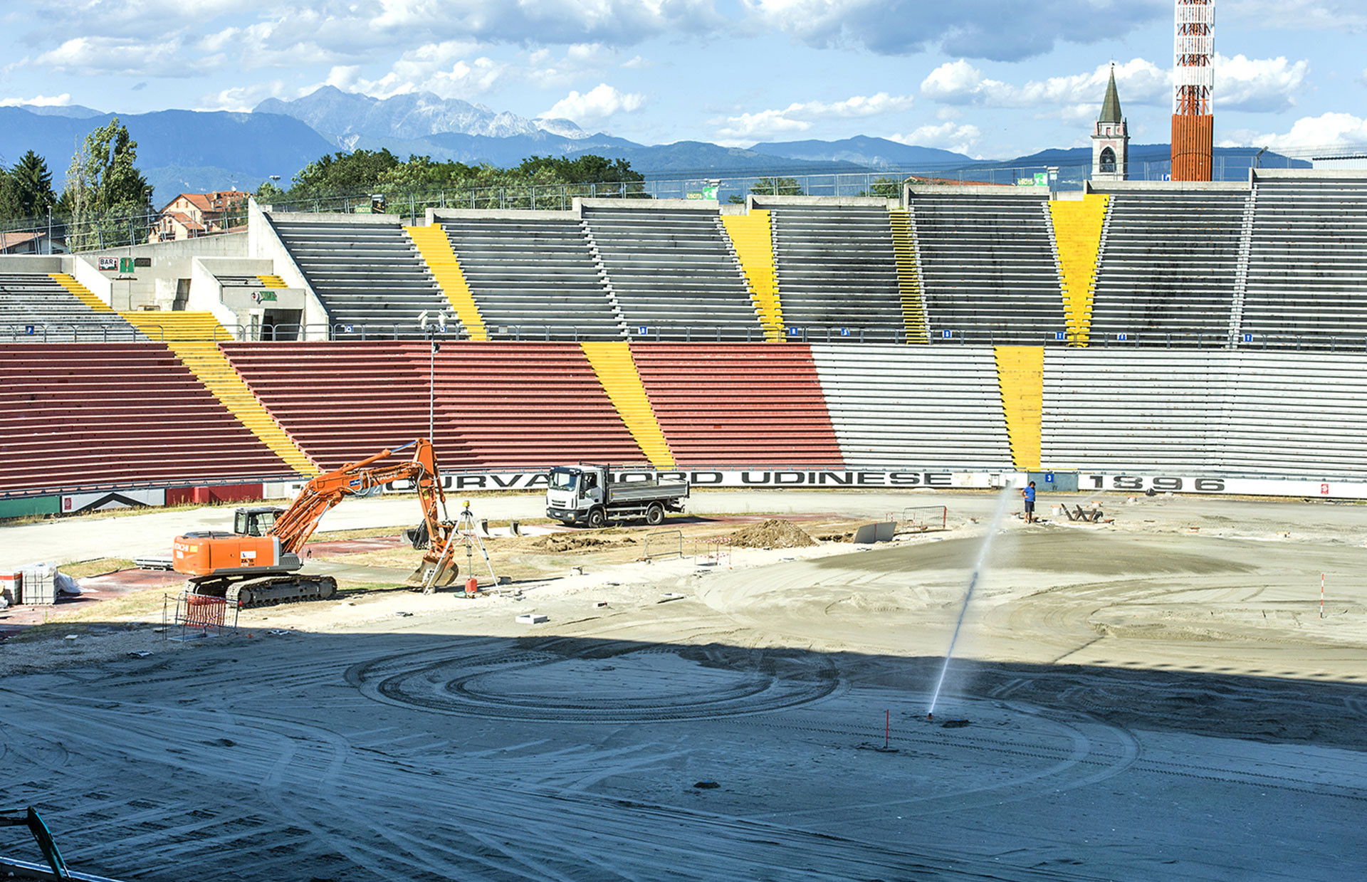 stadio_friuli_home.jpg